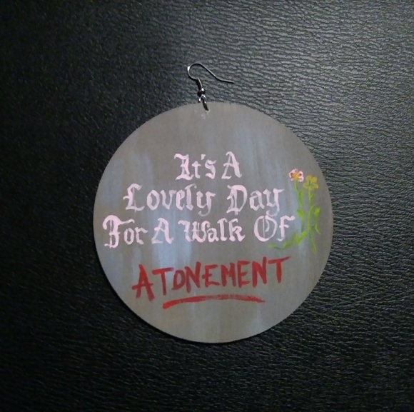 "The Walk" Earrings - Picture 5 of 8